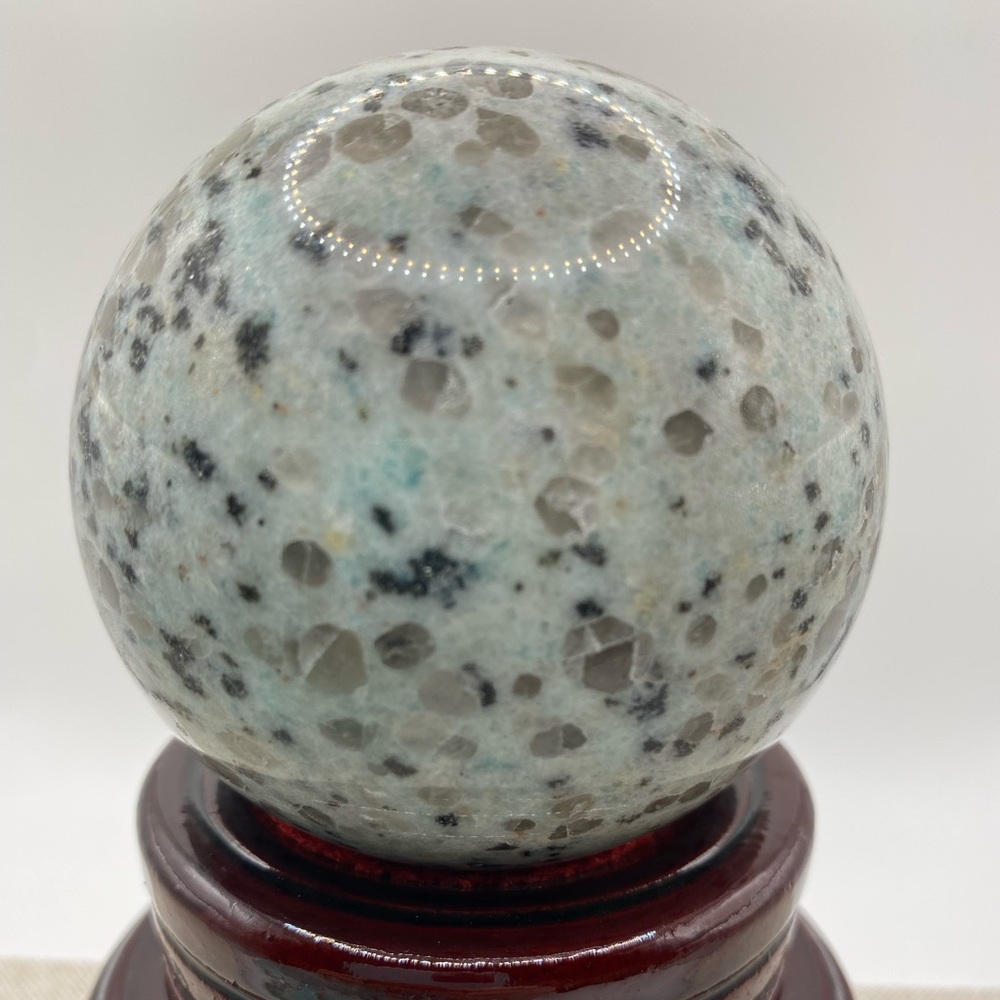 Kiwi Jasper Sphere